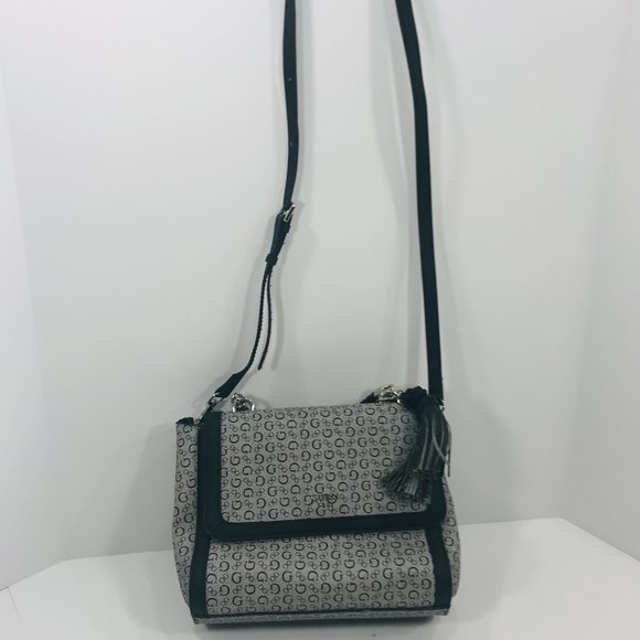 50% OFF  Guess Crossbody Bag - Picture 6 of 11